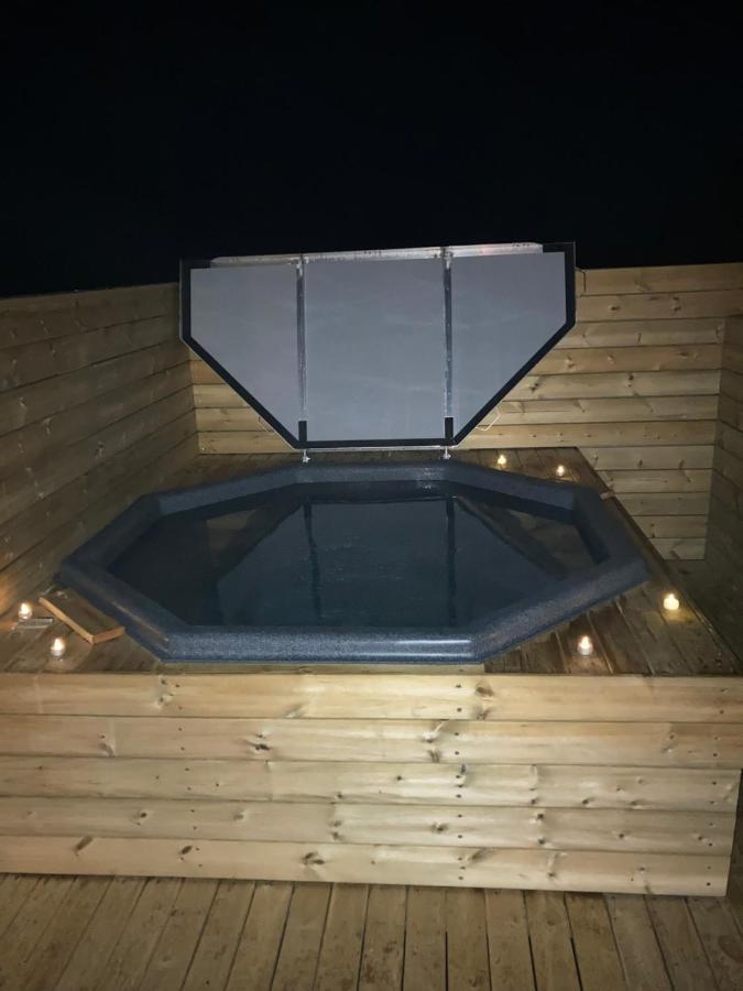 Iceland Inn Lodge, Entire Place With Hot Tub. Σέλφος Εξωτερικό φωτογραφία