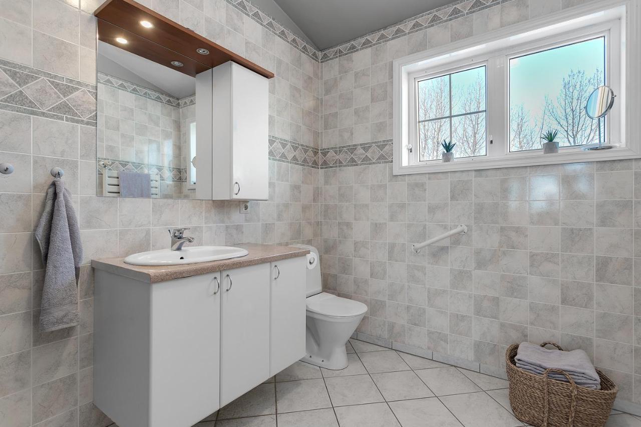 Iceland Inn Lodge, Entire Place With Hot Tub. Σέλφος Εξωτερικό φωτογραφία
